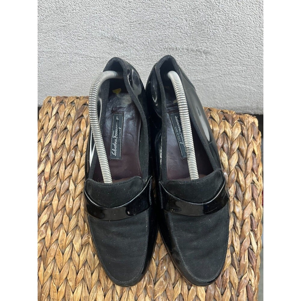 Salvadore Ferrgamo Vara Black Patent Leather Shoes made In Italy - Picture 3 of 8